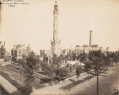 Vista de la Torre de Agua y la Estación de Bombeo de Chicago Avenue, Chicago, 1890 de American Photographer